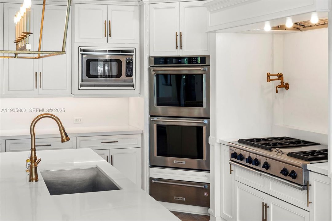 En Renta: $25,000 (7 camas, 7 baños, 6006 Pies cuadrados)