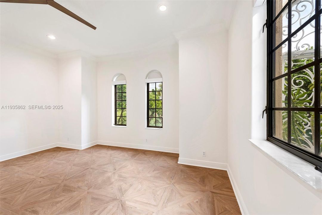 En Renta: $25,000 (7 camas, 7 baños, 6006 Pies cuadrados)