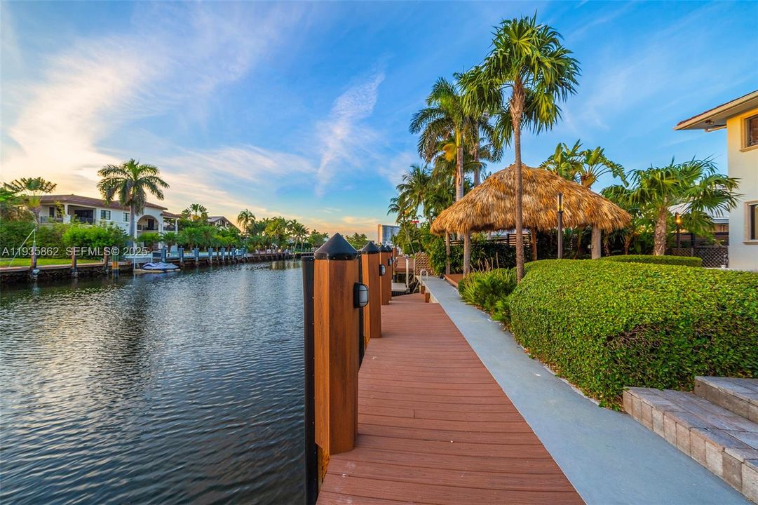 En Renta: $25,000 (7 camas, 7 baños, 6006 Pies cuadrados)