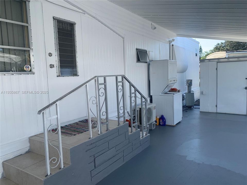 待售: $239,900 (3 贝兹, 2 浴室, 804 平方英尺)