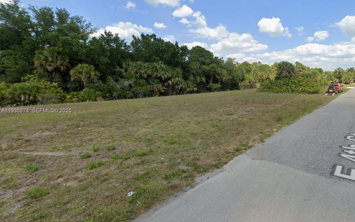 For Sale: $4,900 (0.35 acres)