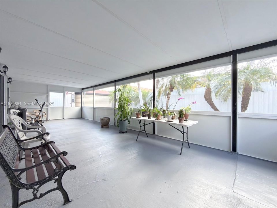 На продажу: $675,000 (3 спален, 2 ванн, 2010 Квадратных фут)