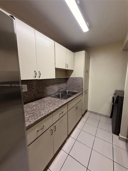 En Renta: $2,300 (2 camas, 2 baños, 855 Pies cuadrados)