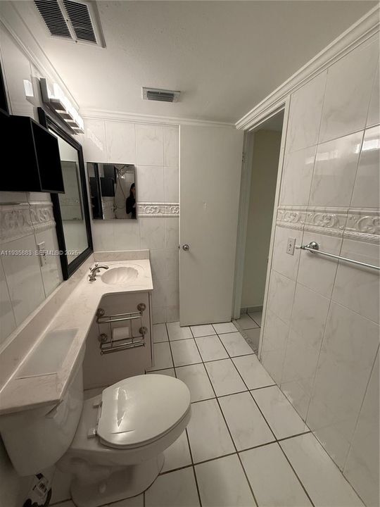 En Renta: $2,300 (2 camas, 2 baños, 855 Pies cuadrados)