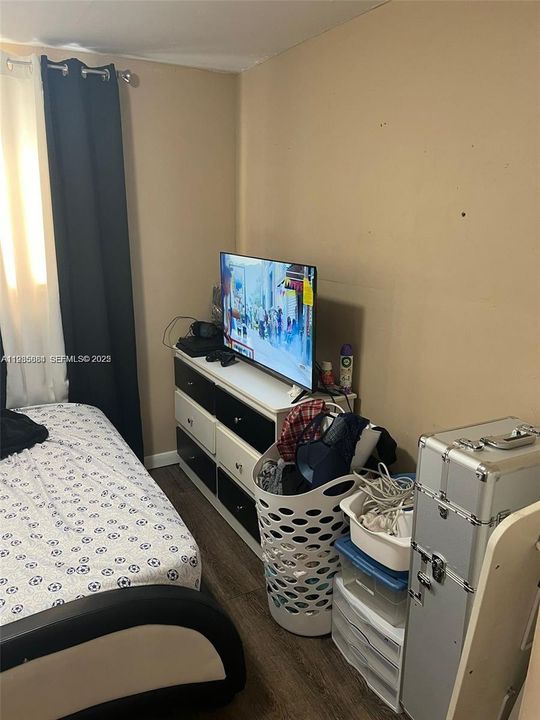 For Sale: $689,000 (0 beds, 0 baths, 2590 Square Feet)