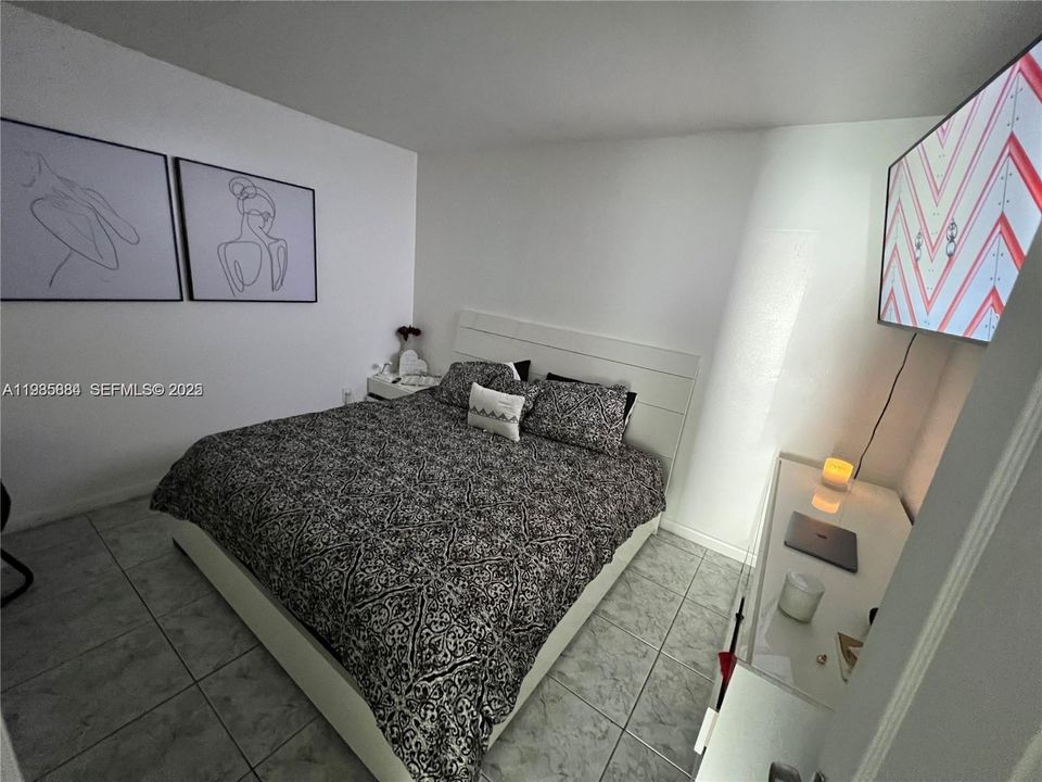 For Sale: $689,000 (0 beds, 0 baths, 2590 Square Feet)