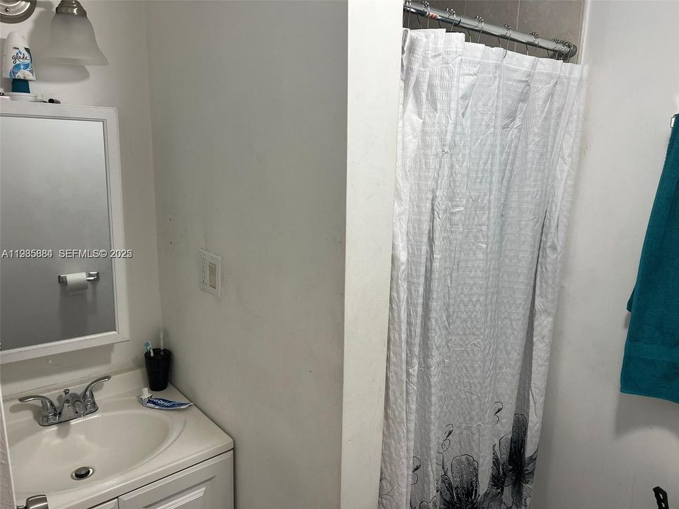 For Sale: $689,000 (0 beds, 0 baths, 2590 Square Feet)