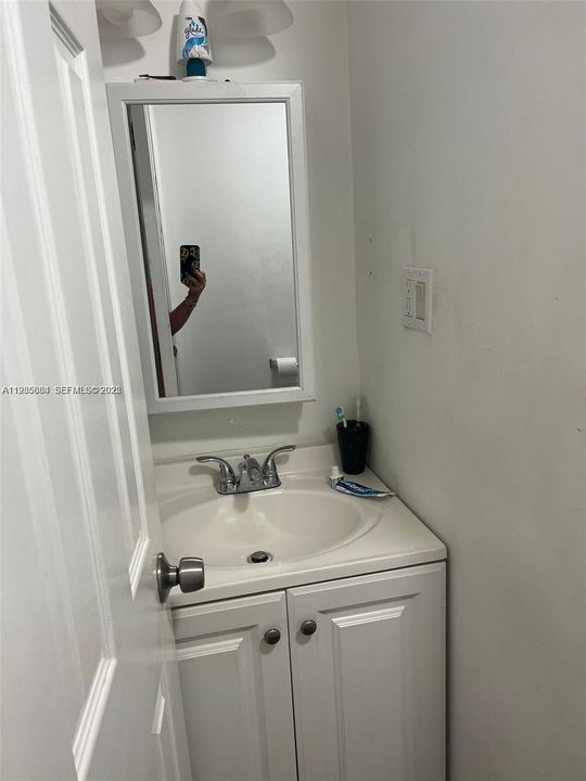 For Sale: $689,000 (0 beds, 0 baths, 2590 Square Feet)