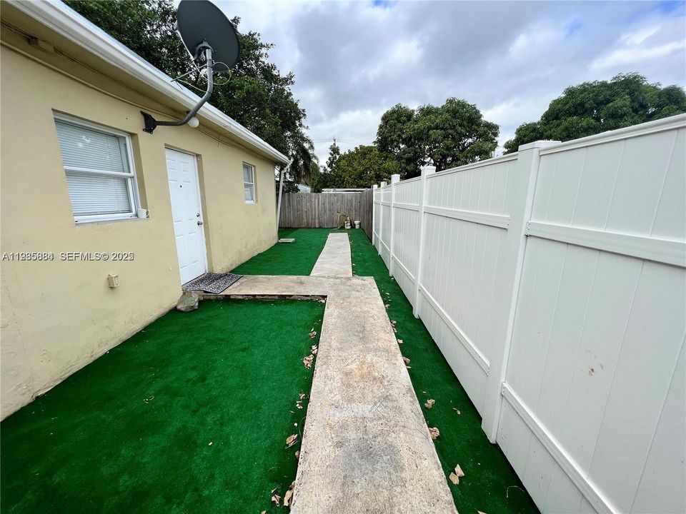 For Sale: $689,000 (0 beds, 0 baths, 2590 Square Feet)