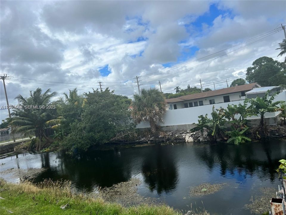 For Sale: $689,000 (0 beds, 0 baths, 2590 Square Feet)