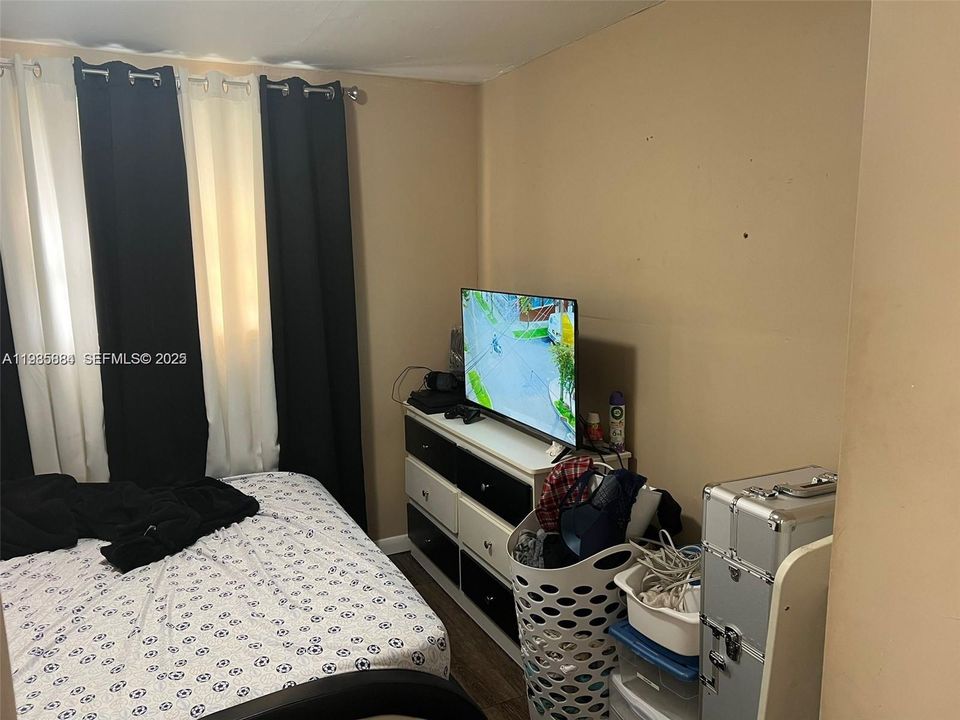 For Sale: $689,000 (0 beds, 0 baths, 2590 Square Feet)