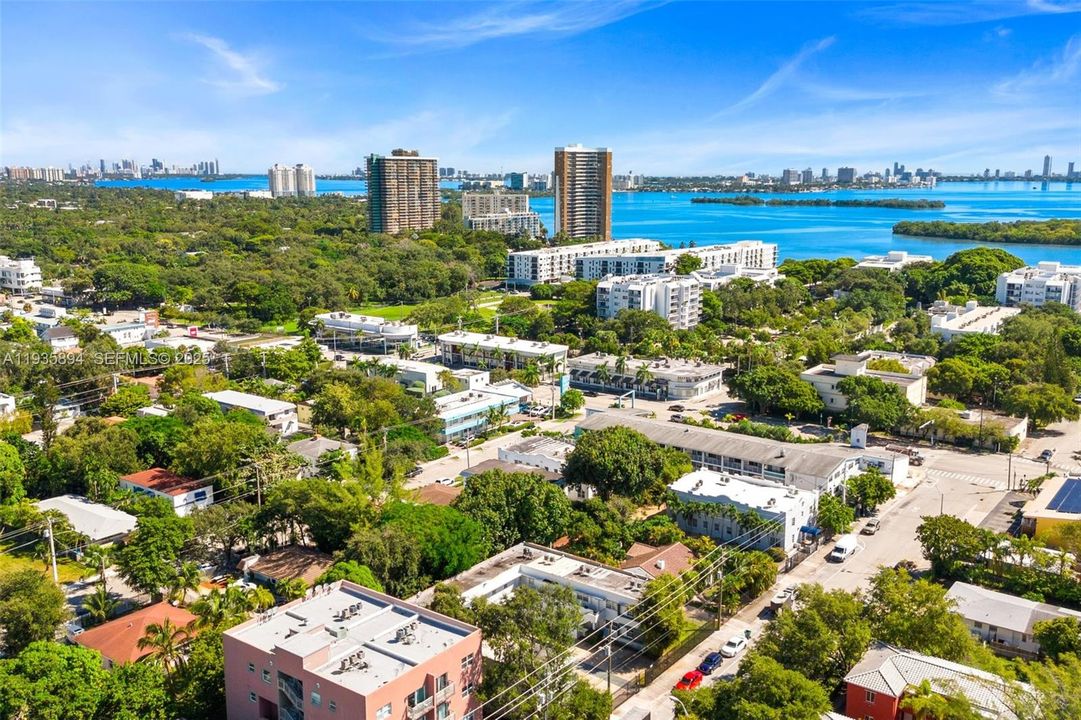 For Rent: $1,900 (1 beds, 1 baths, 537 Square Feet)