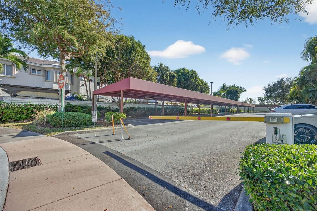 На продажу: $1,400,000 (0 спален, 0 ванн, 0 Квадратных фут)