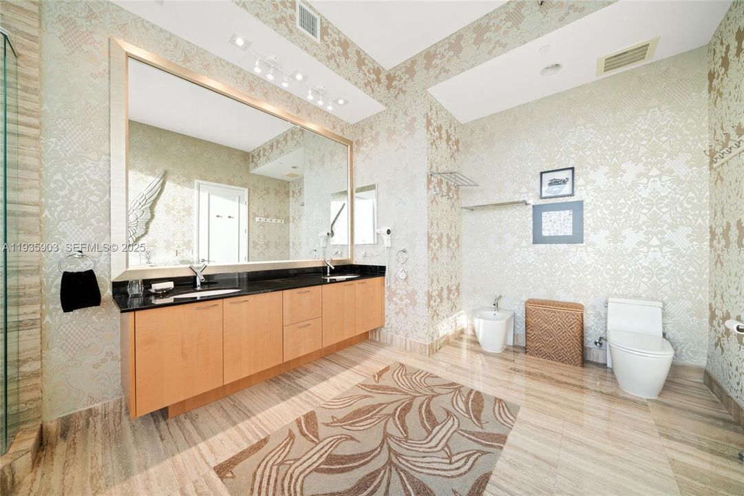 For Sale: $2,300,000 (2 beds, 3 baths, 2327 Square Feet)