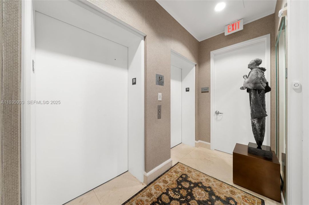 For Sale: $2,300,000 (2 beds, 3 baths, 2327 Square Feet)