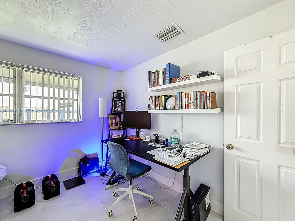 2/1 Large Bedroom B with Walk-In Closet