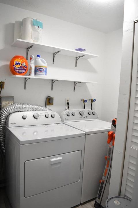 3/2 Laundry Room