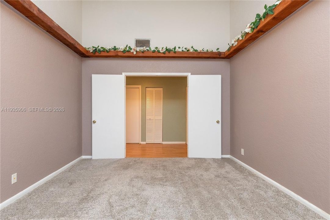 For Sale: $478,999 (3 beds, 2 baths, 1536 Square Feet)