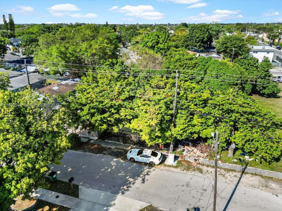 В аренду: $3,000 (3 спален, 2 ванн, 790 Квадратных фут)