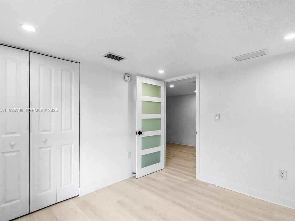 В аренду: $3,000 (3 спален, 2 ванн, 790 Квадратных фут)