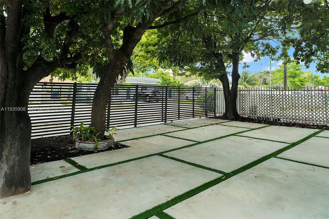 В аренду: $3,000 (3 спален, 2 ванн, 790 Квадратных фут)