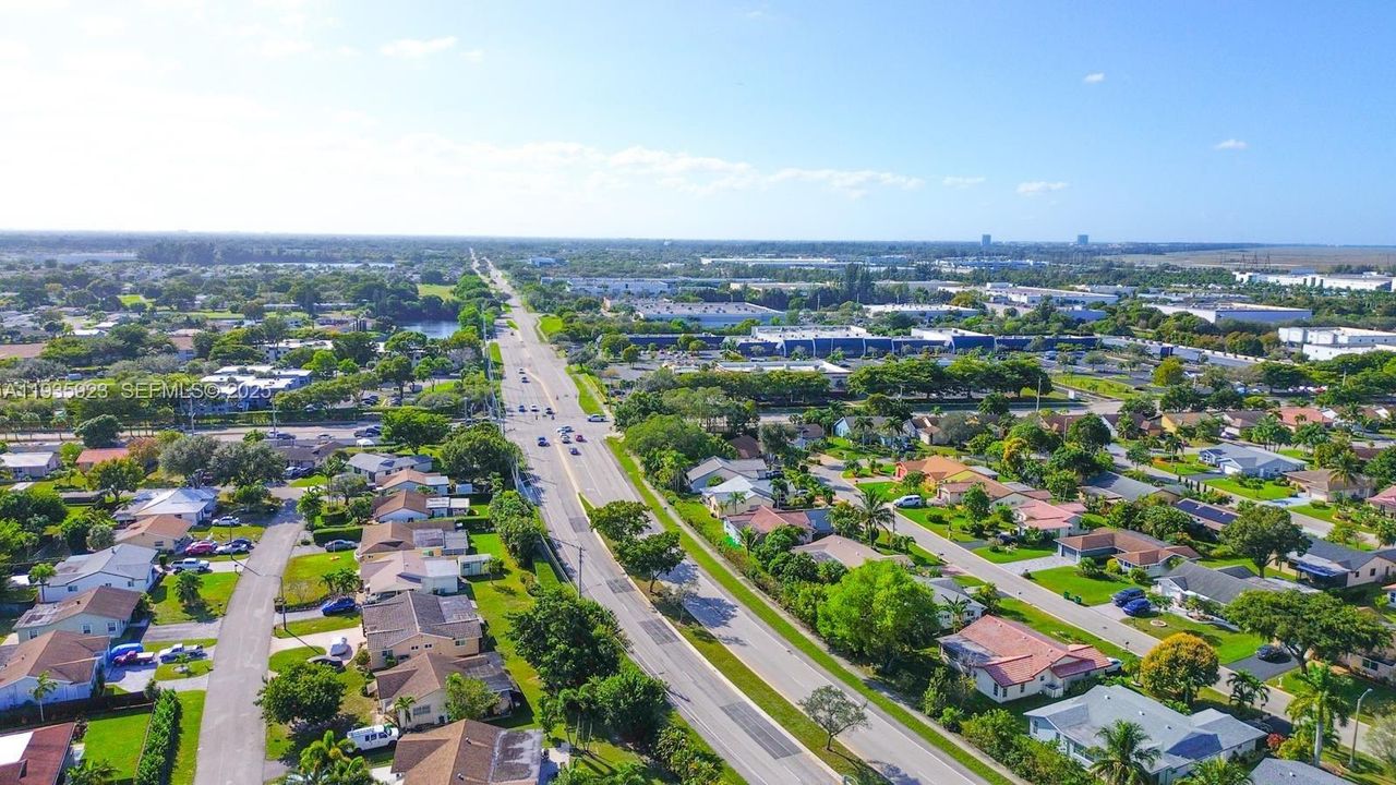 待售: $465,000 (3 贝兹, 2 浴室, 1635 平方英尺)