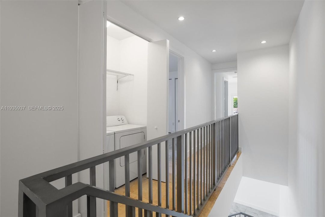 For Rent: $6,800 (3 beds, 3 baths, 2031 Square Feet)