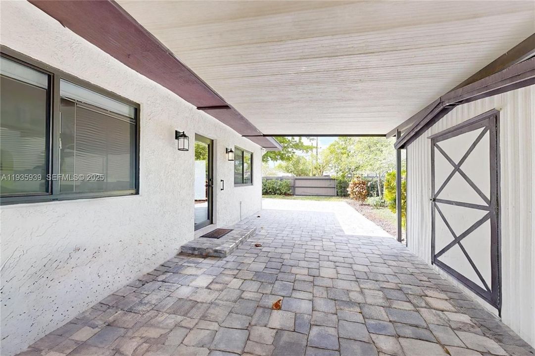 For Rent: $5,500 (4 beds, 2 baths, 2000 Square Feet)