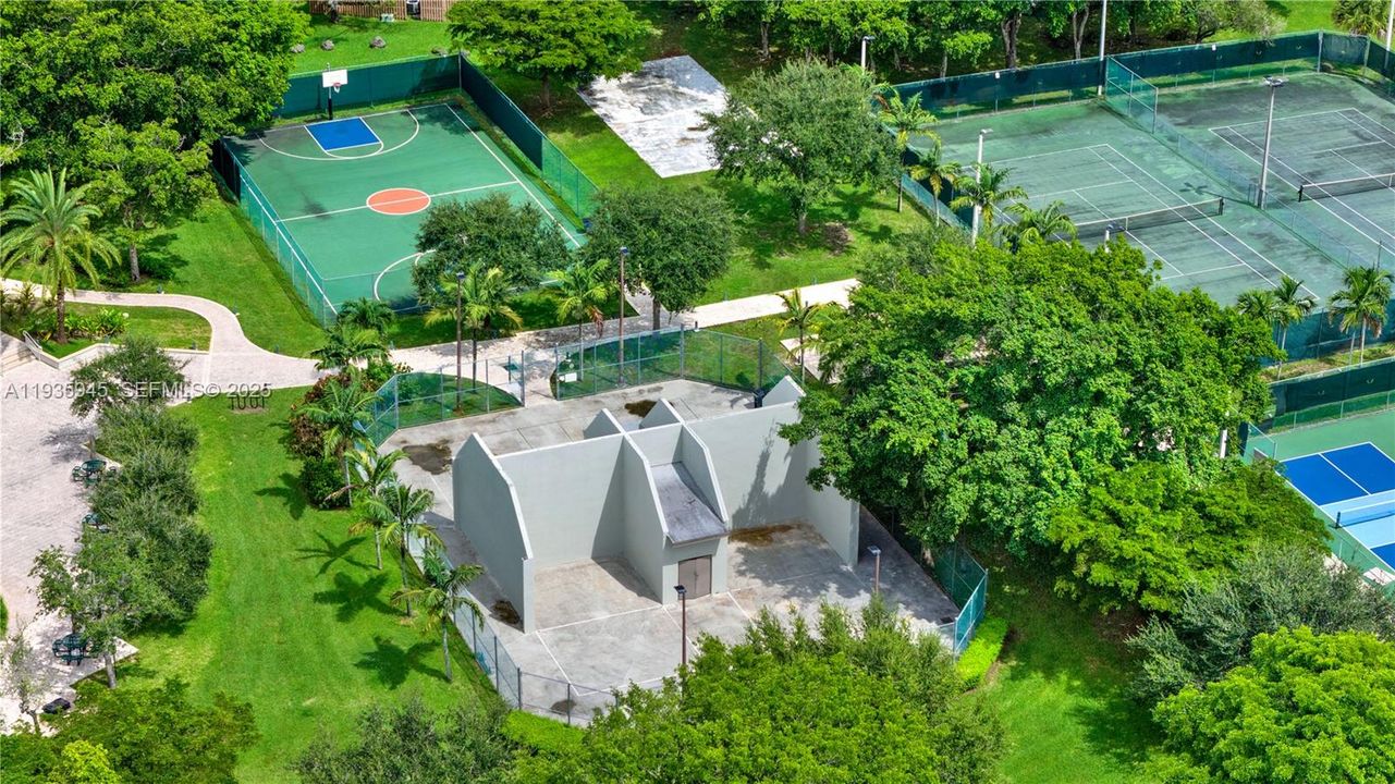 待售: $475,000 (3 贝兹, 2 浴室, 1465 平方英尺)