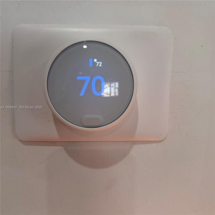 На продажу: $630,000 (3 спален, 2 ванн, 1560 Квадратных фут)