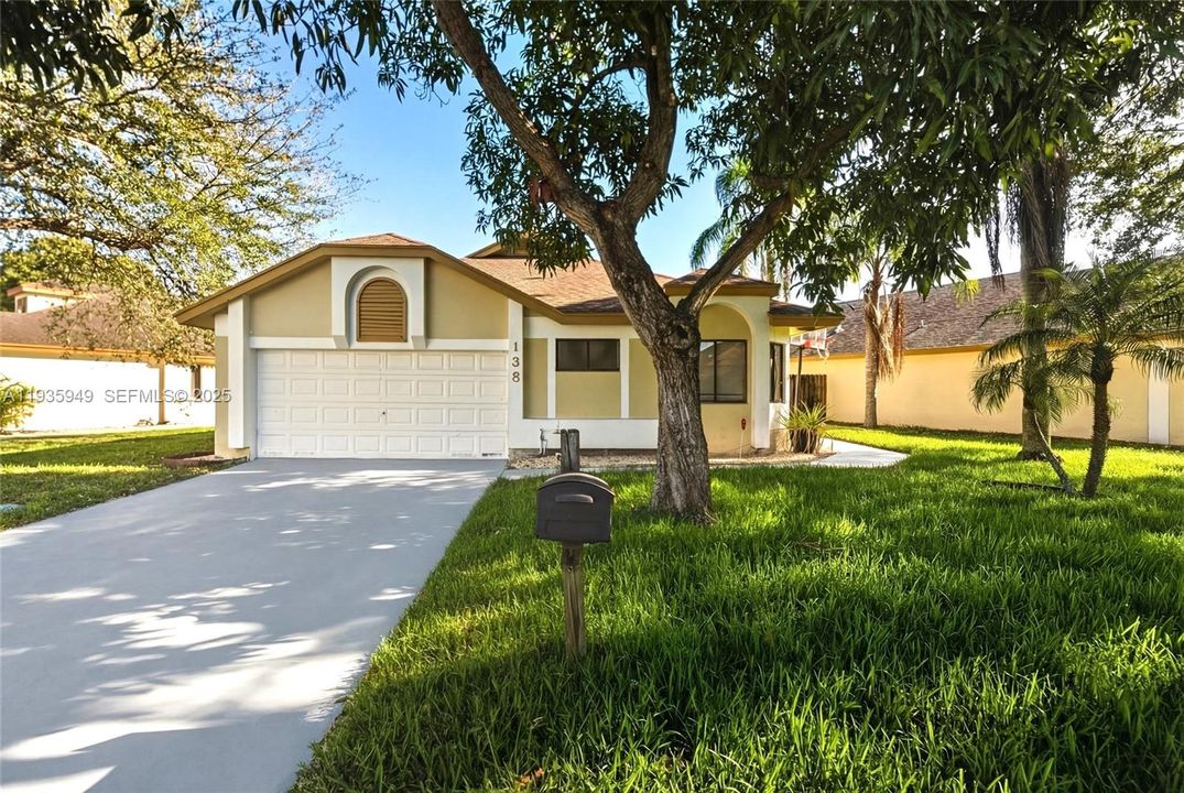 For Rent: $3,500 (3 beds, 2 baths, 1436 Square Feet)