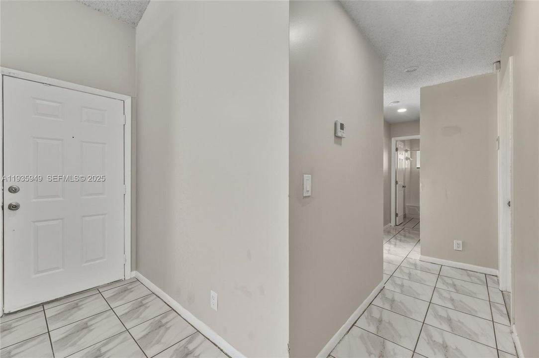 For Rent: $3,500 (3 beds, 2 baths, 1436 Square Feet)