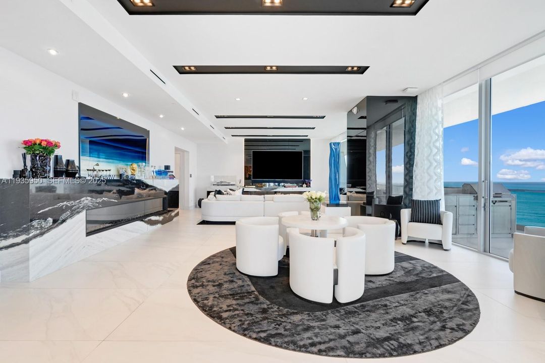 待售: $16,900,000 (5 贝兹, 5 浴室, 6740 平方英尺)