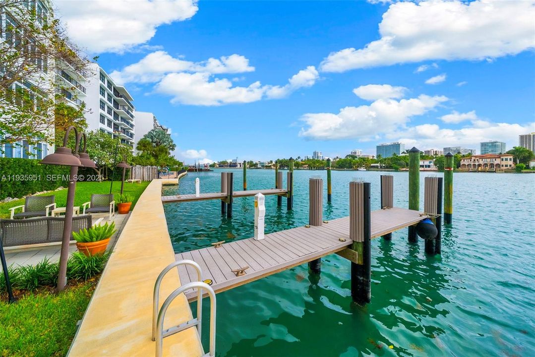 For Rent: $7,000 (2 beds, 2 baths, 1760 Square Feet)