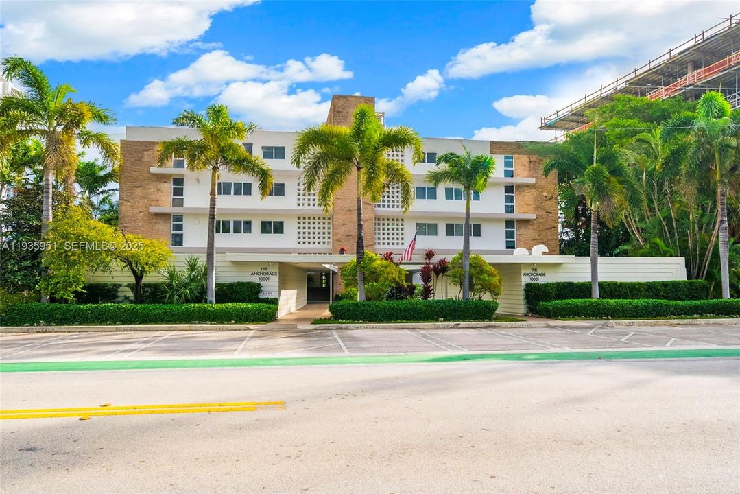 For Rent: $7,000 (2 beds, 2 baths, 1760 Square Feet)