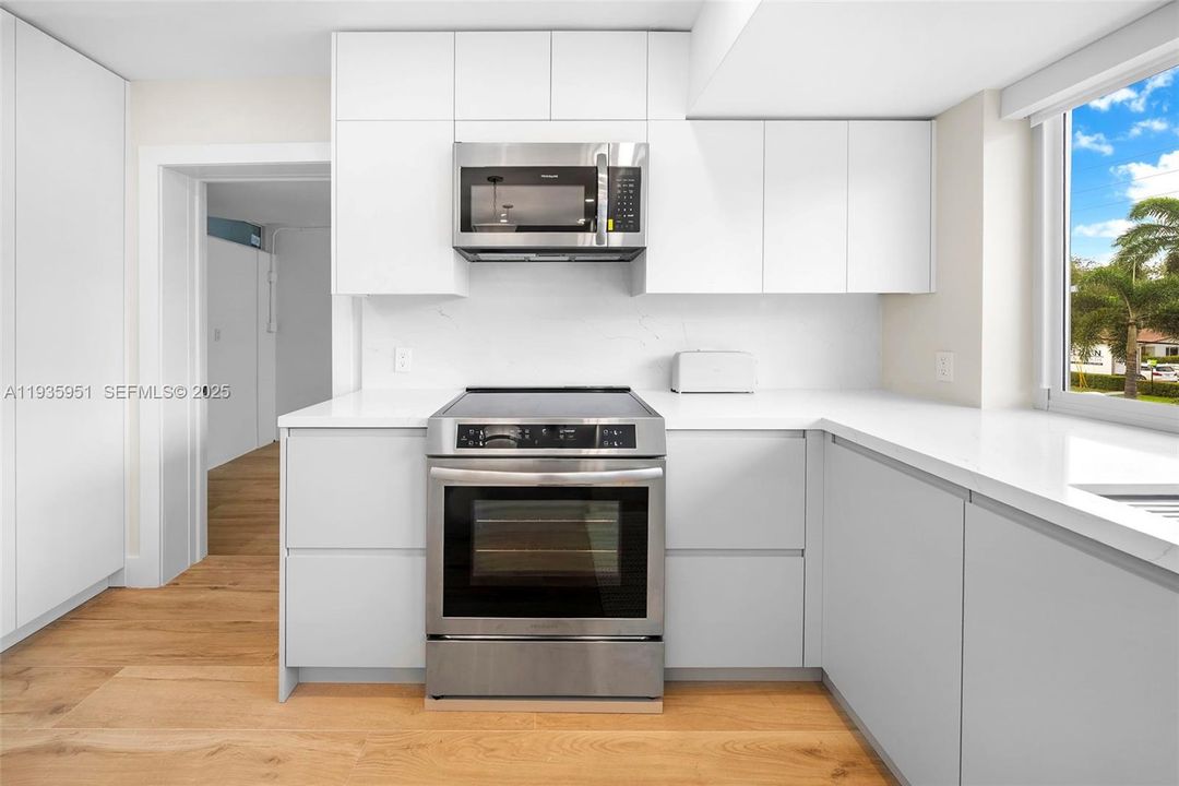 For Rent: $7,000 (2 beds, 2 baths, 1760 Square Feet)