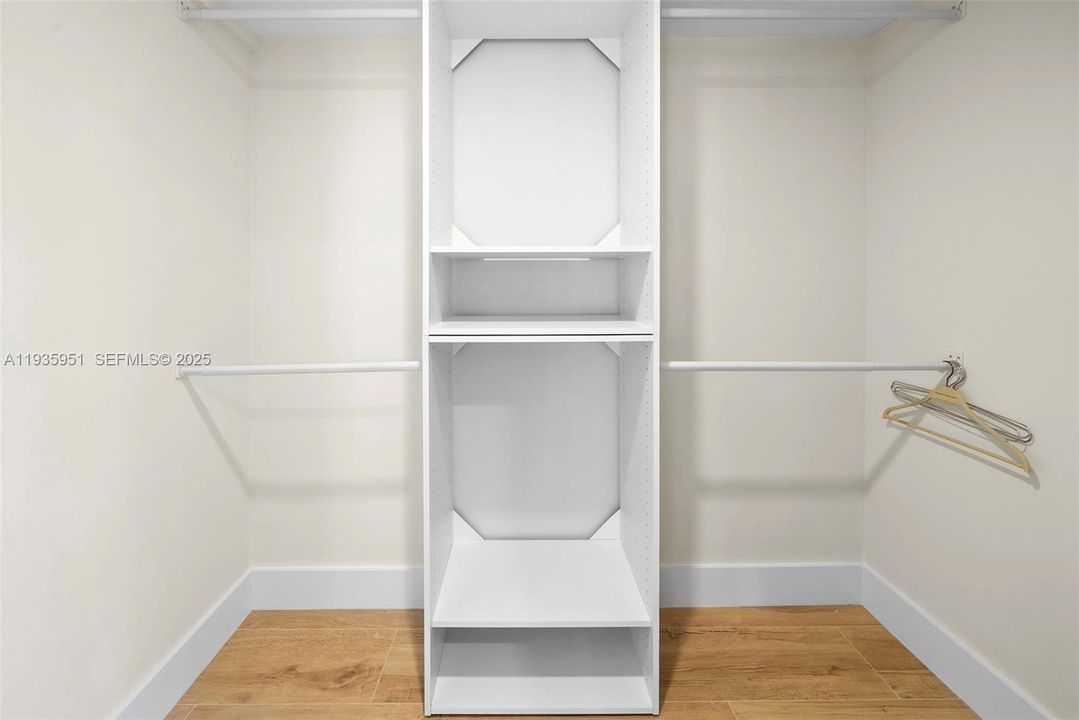 For Rent: $7,000 (2 beds, 2 baths, 1760 Square Feet)