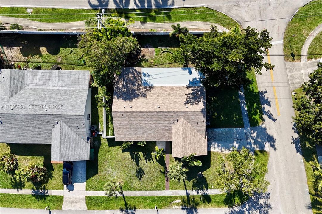 For Sale: $599,995 (3 beds, 2 baths, 2197 Square Feet)