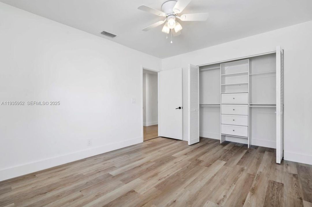 For Sale: $599,995 (3 beds, 2 baths, 2197 Square Feet)