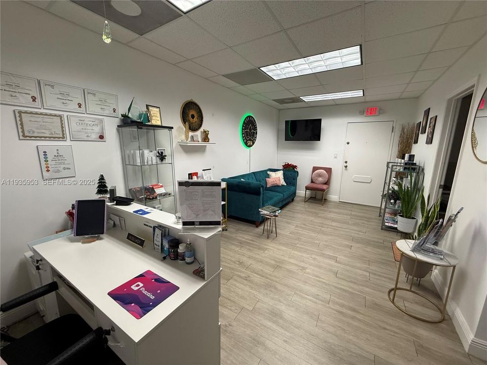 На продажу: $335,000 (0 спален, 0 ванн, 0 Квадратных фут)