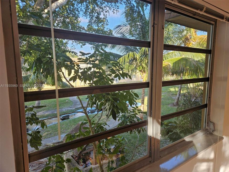 В аренду: $2,150 (2 спален, 2 ванн, 1100 Квадратных фут)