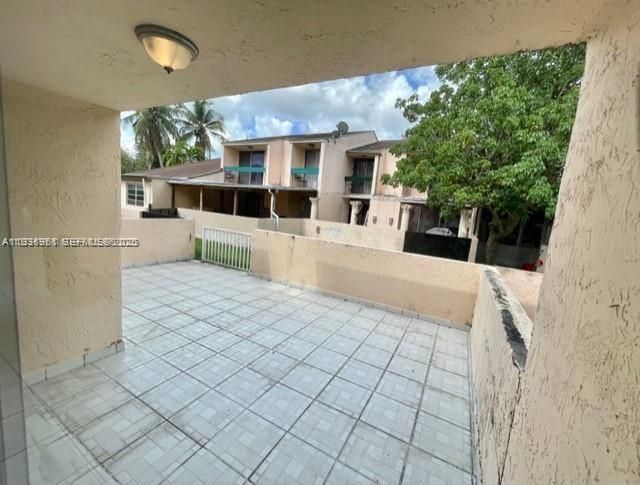 For Rent: $2,750 (3 beds, 2 baths, 1900 Square Feet)