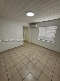 出租: $2,800 (3 贝兹, 1 浴室, 950 平方英尺)