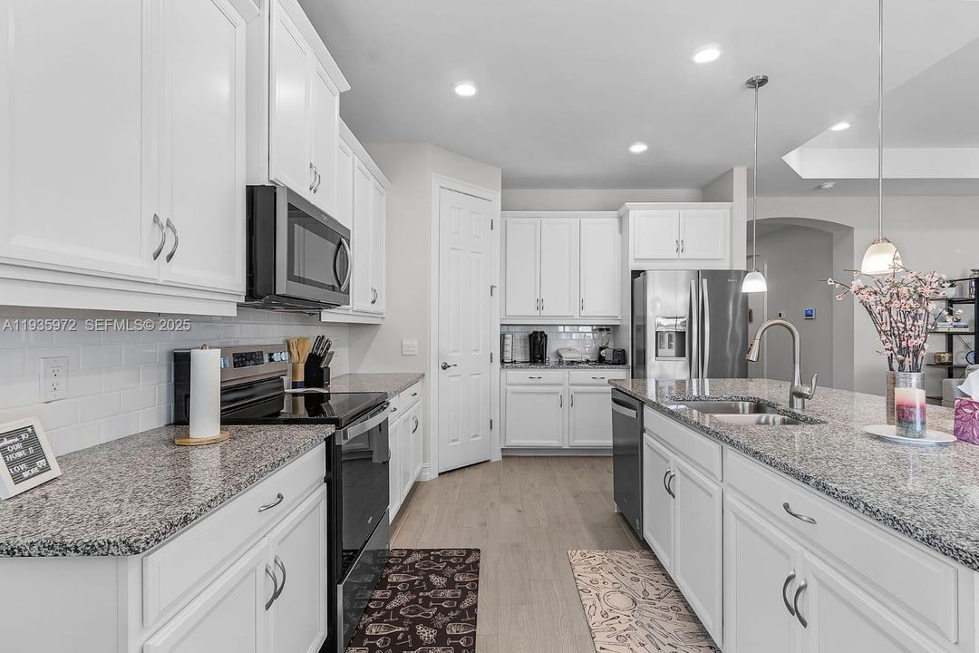 For Rent: $3,500 (4 beds, 3 baths, 0 Square Feet)