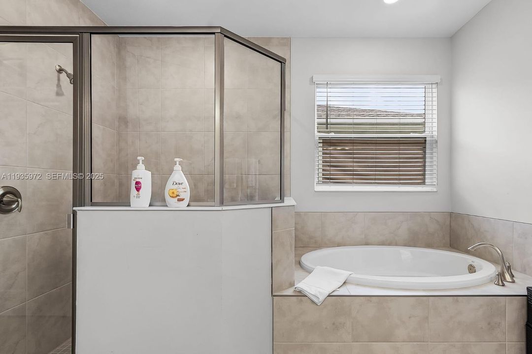 For Rent: $3,500 (4 beds, 3 baths, 0 Square Feet)