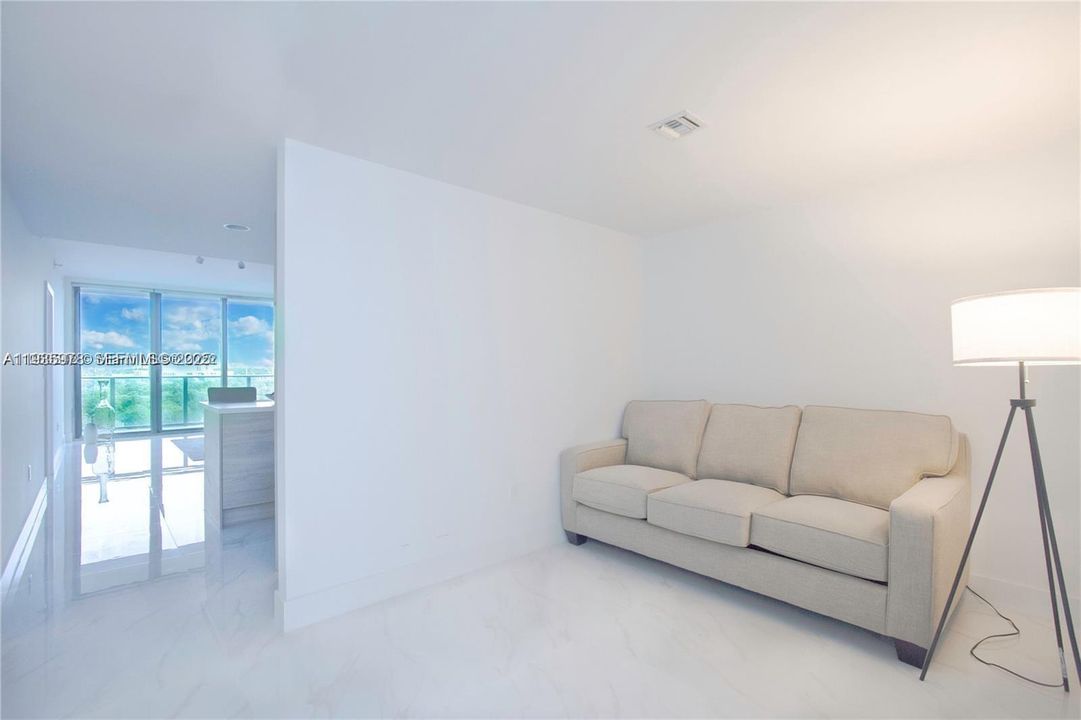 For Sale: $629,500 (2 beds, 2 baths, 1119 Square Feet)