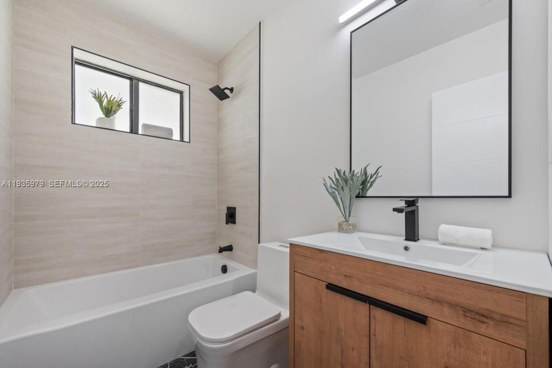 В аренду: $150 (1 спален, 1 ванн, 1795 Квадратных фут)