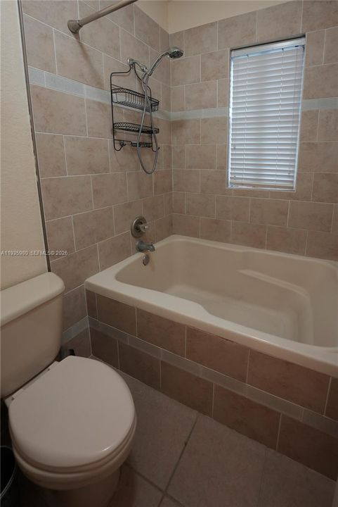 На продажу: $489,000 (3 спален, 3 ванн, 1462 Квадратных фут)