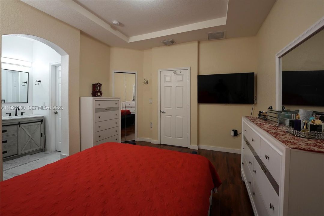 На продажу: $489,000 (3 спален, 3 ванн, 1462 Квадратных фут)