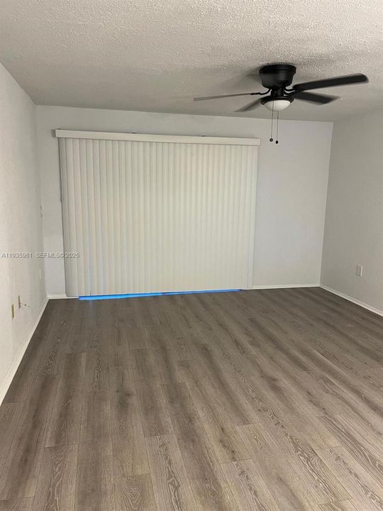 En Venta: $225,000 (2 camas, 2 baños, 1092 Pies cuadrados)